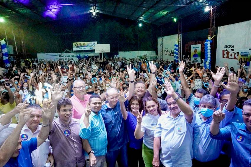 Sílvio diz que seu governo oferecerá educação para “crianças vivas e que existem”
